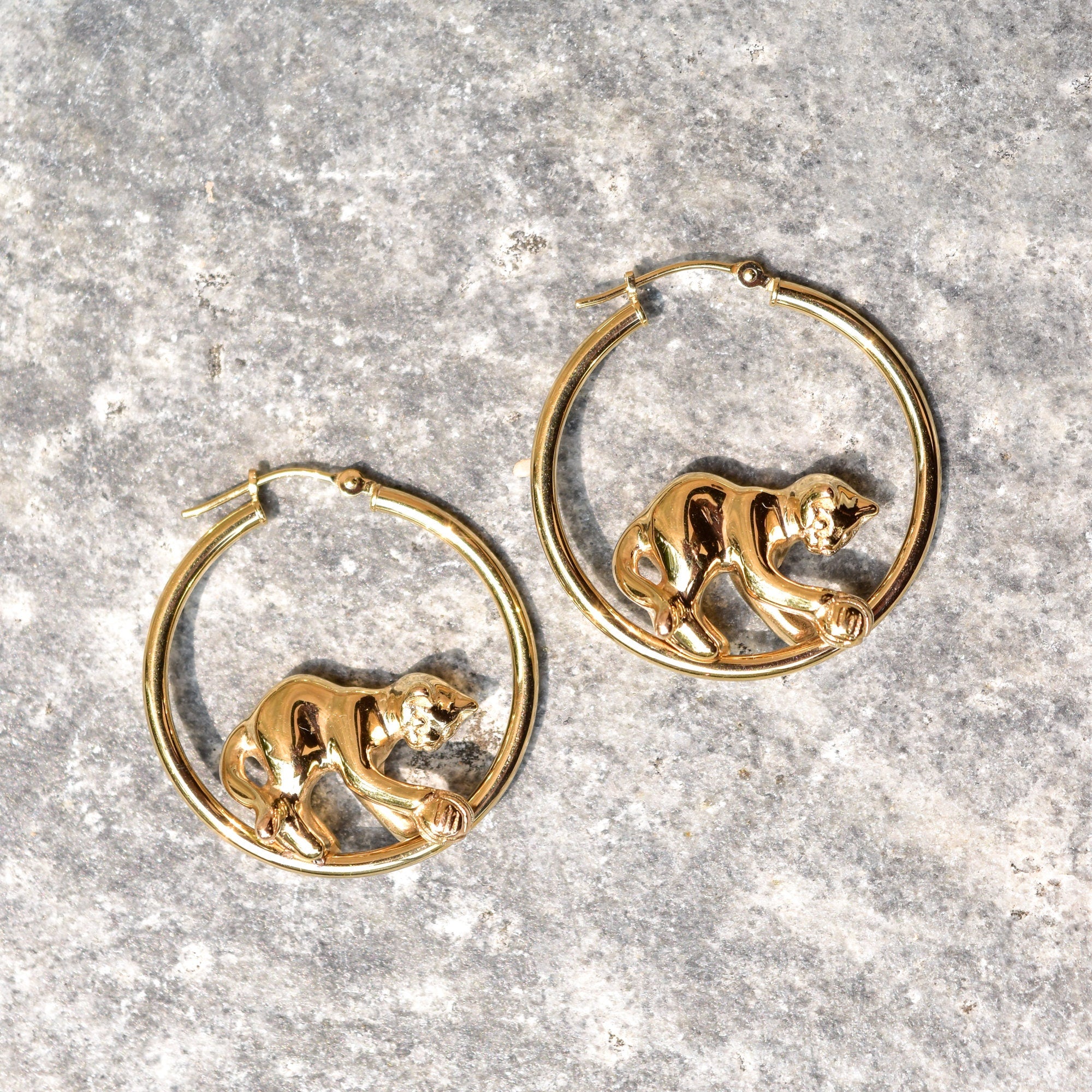 14K Yellow Gold Cat Hoop Earrings, Playing Cat Circle Tube Hoops, Estate Jewelry, 30mm