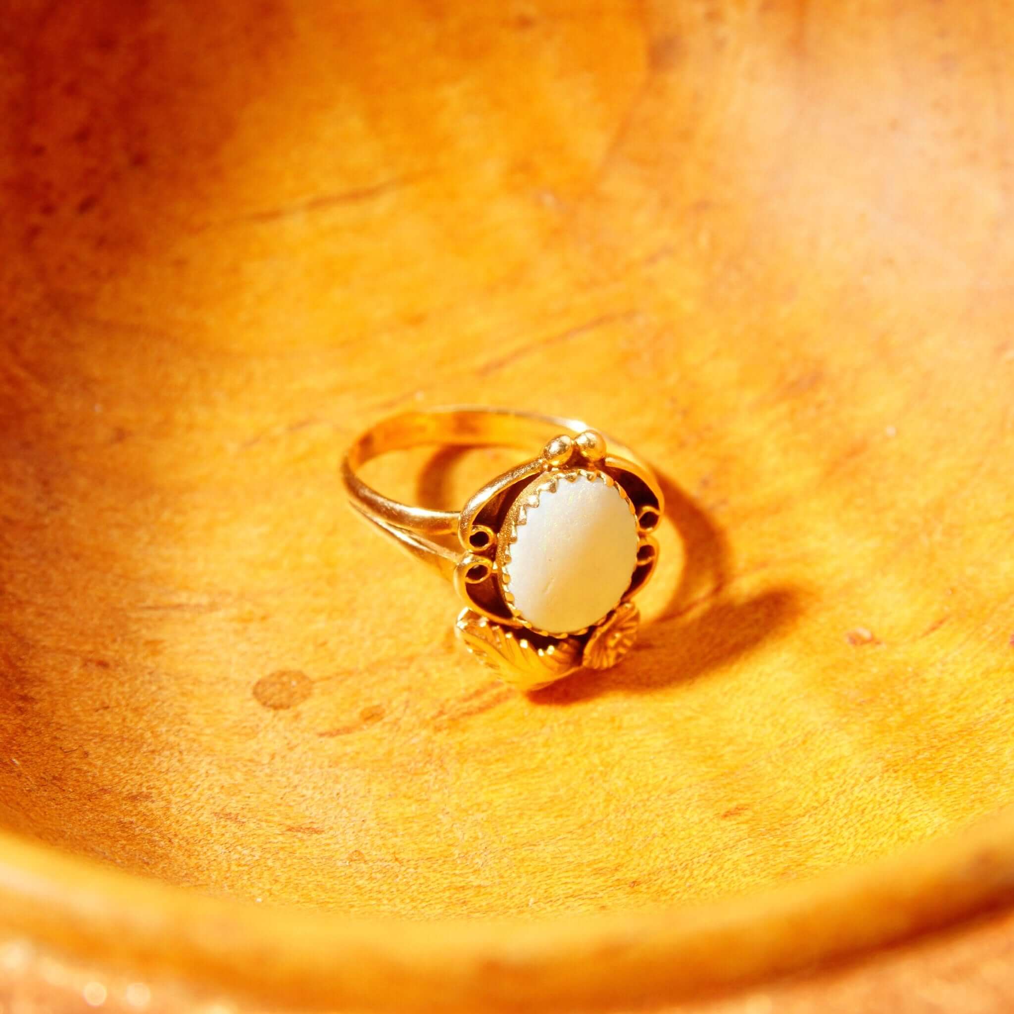 14K Yellow Gold Flower/Leaf Opal Ring