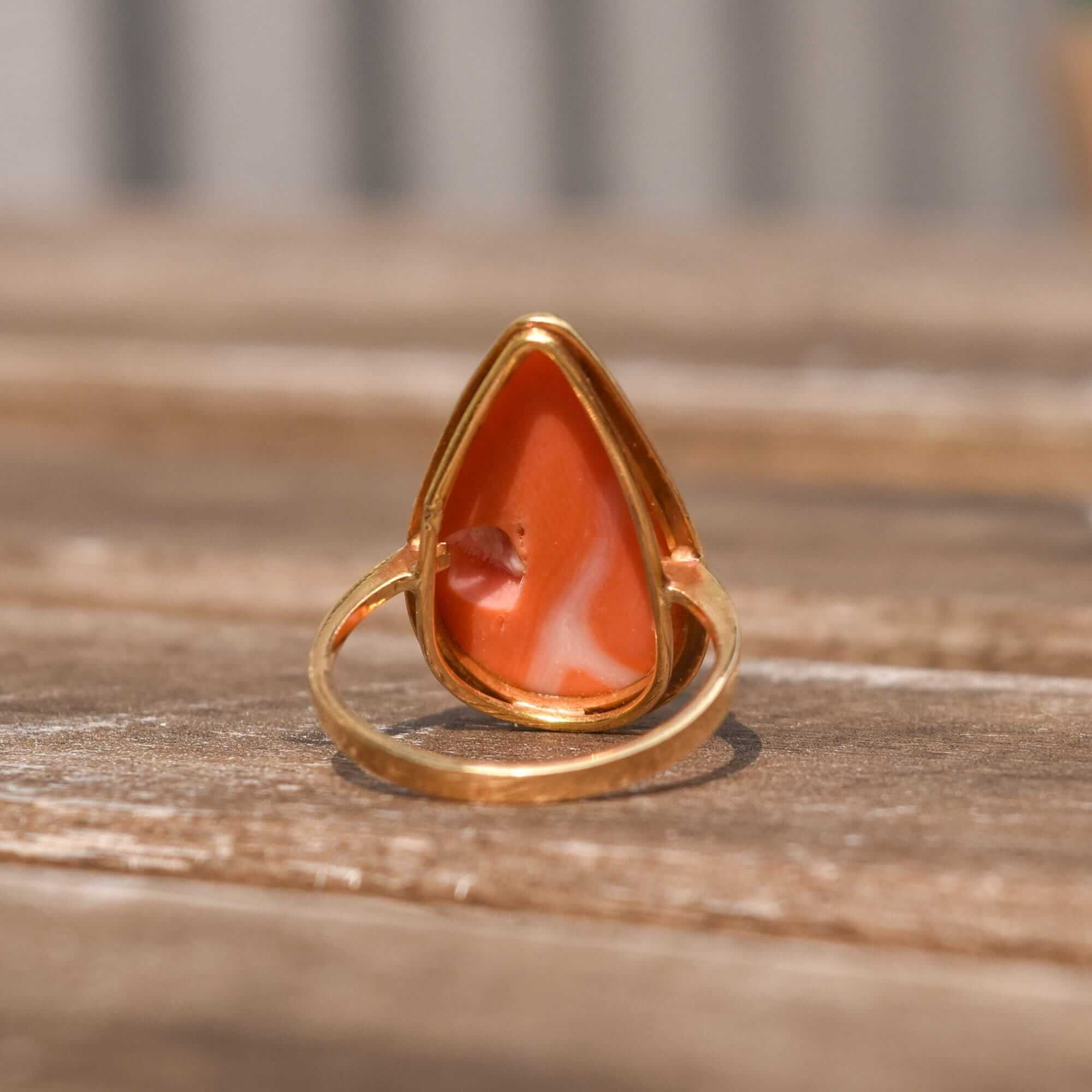 18K Pear Coral Cabochon Ring In Yellow Gold, Teardrop Setting, Statement Ring, Estate Jewelry, 7 3/4 US
