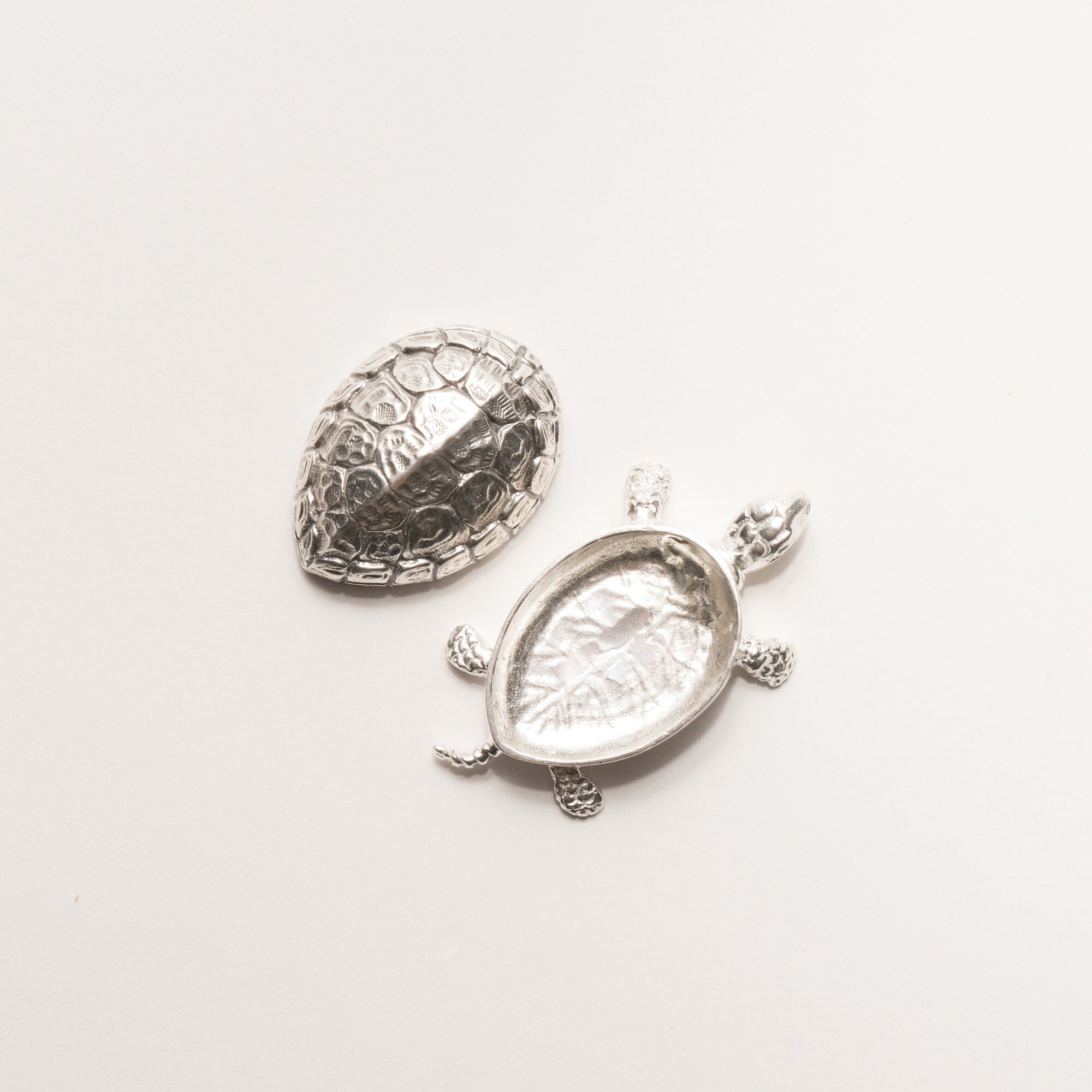 Buccellati Italy Sterling Silver Turtle Pill Box, Solid Silver Mini Turtle Box Figurine, Collectible, 56mm