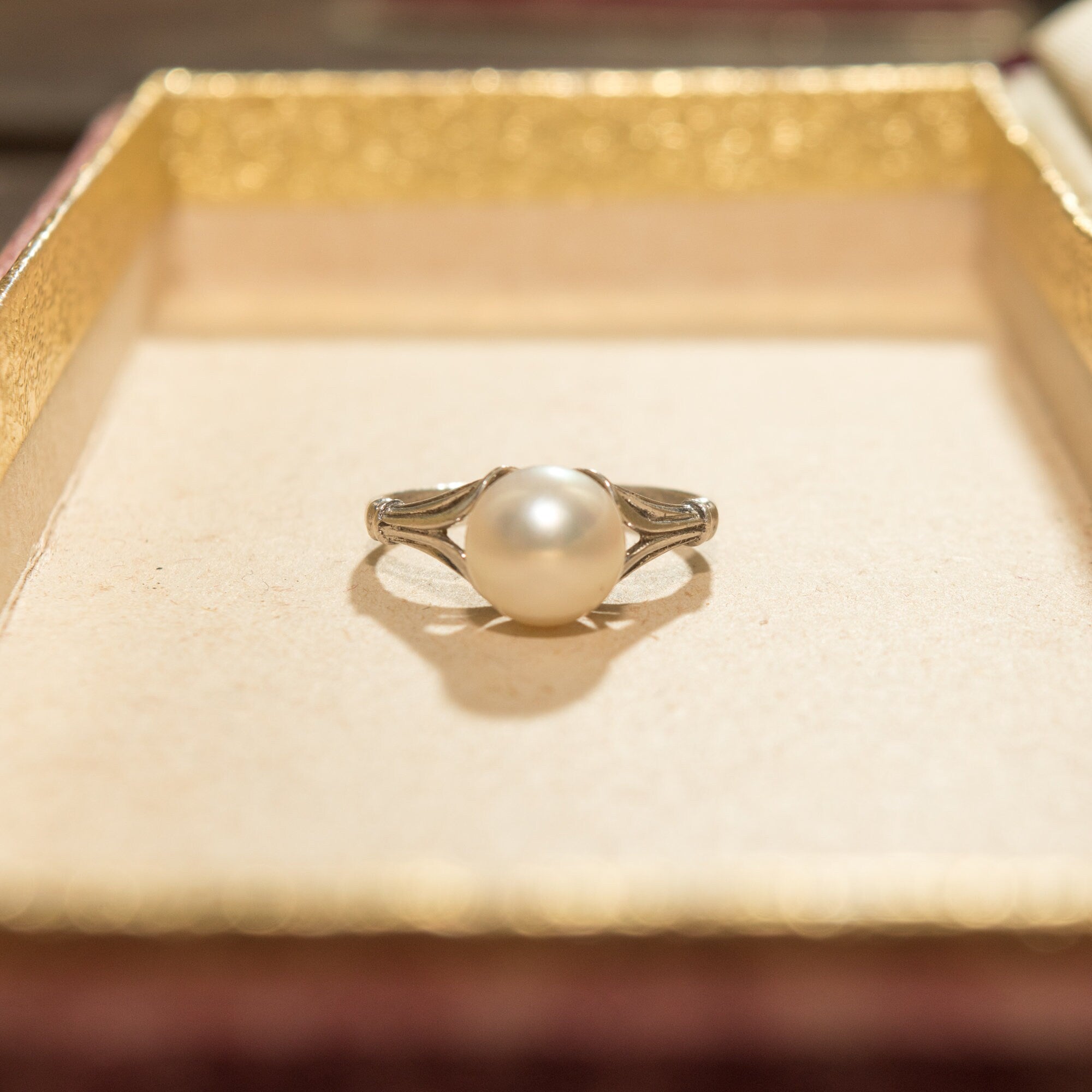 Elegant Sterling Silver Pearl Solitaire Ring, Art Nouveau Style, Estate Jewelry, 7 3/4 US