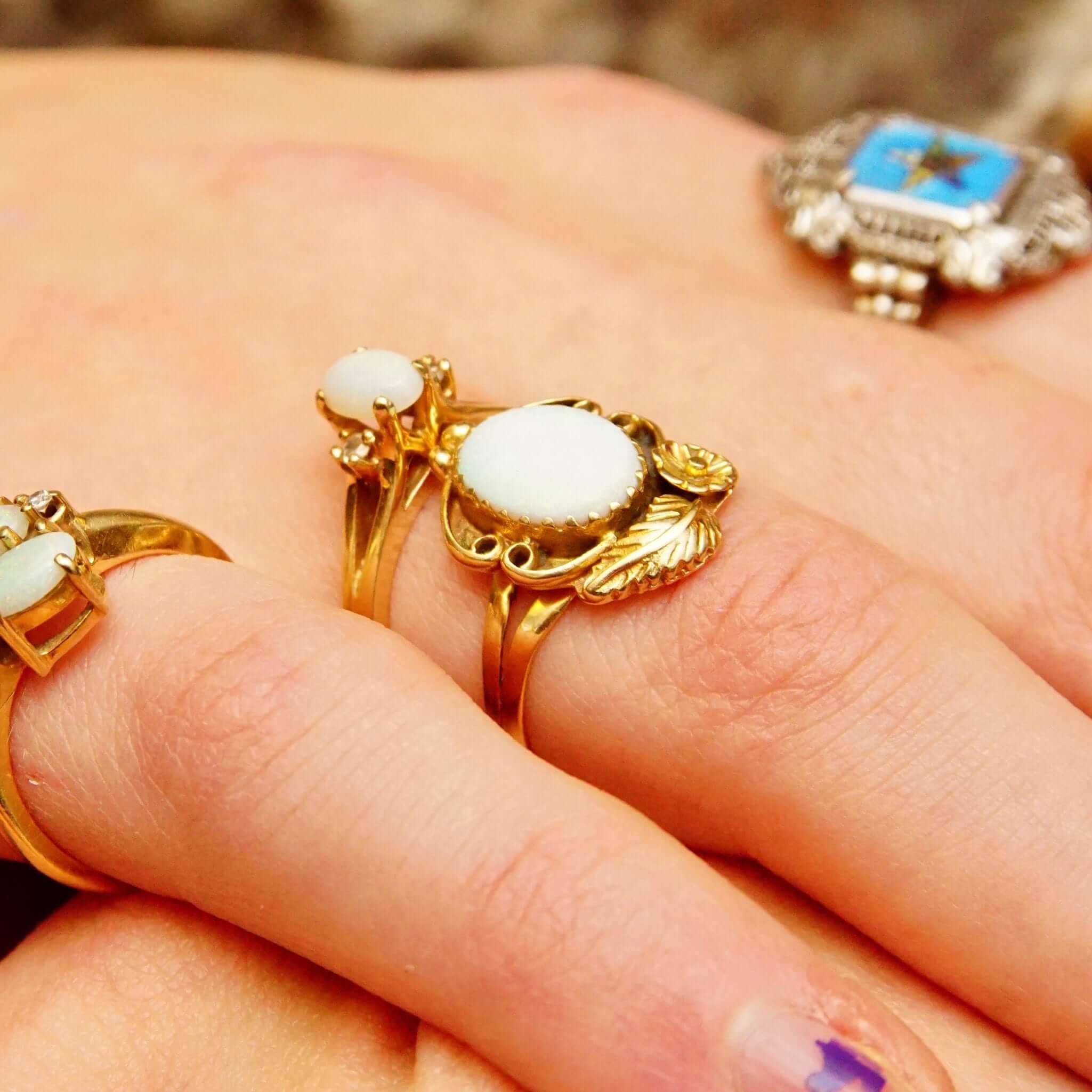 14K Yellow Gold Flower/Leaf Opal Ring