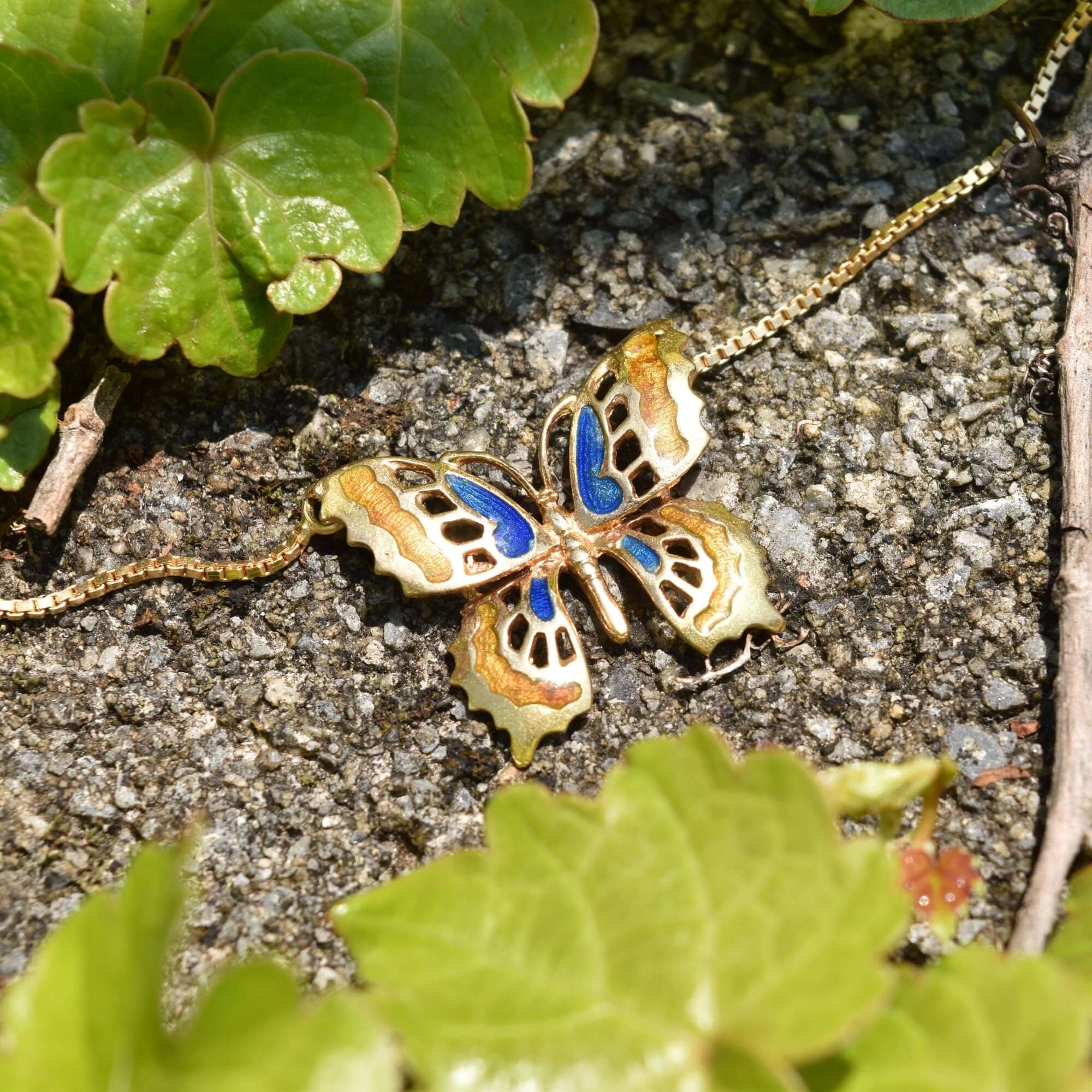 Italian 18K Enamel Butterfly Pendant Necklace, Elegant Yellow Gold Necklace, Estate Jewelry, 15 1/2" L
