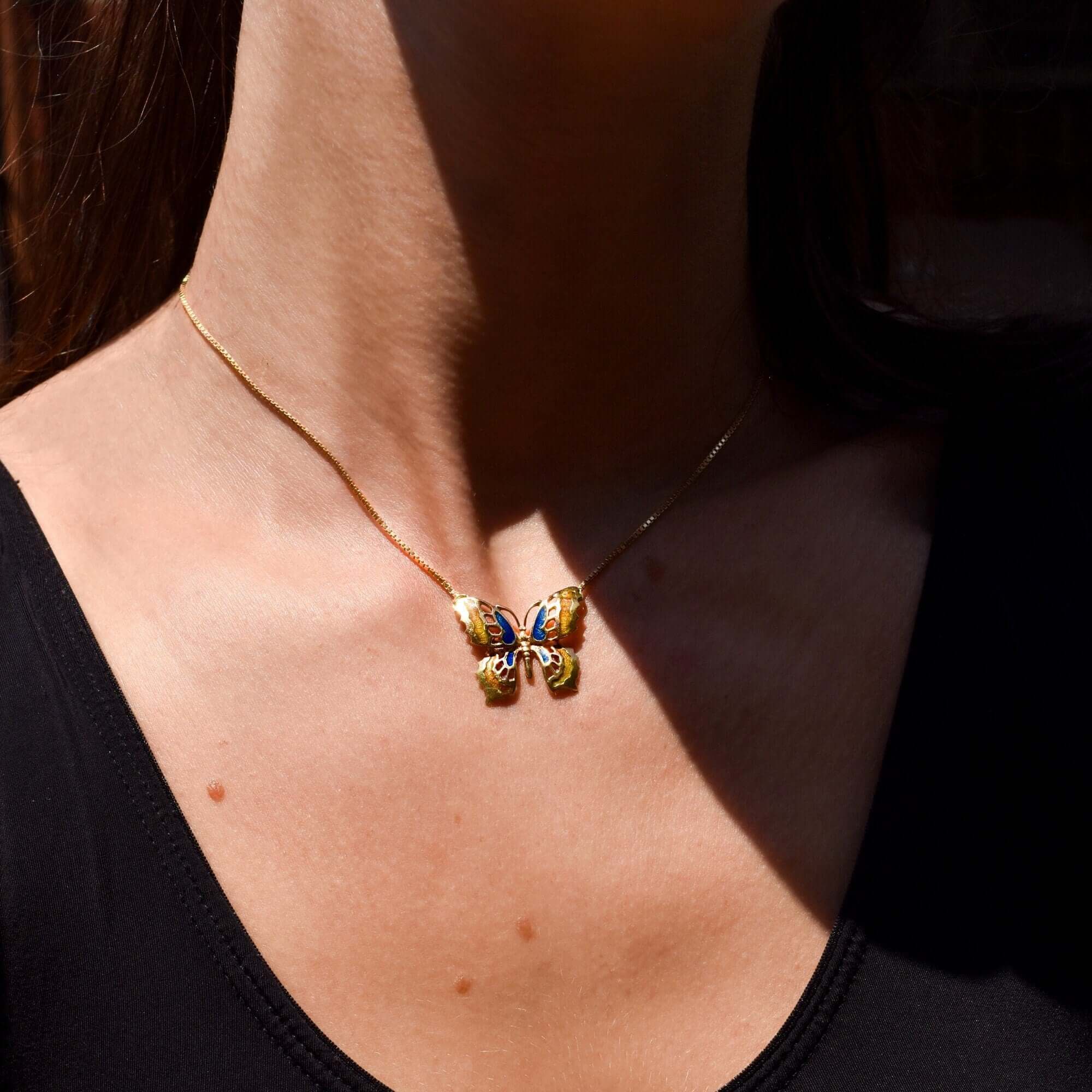 Italian 18K Enamel Butterfly Pendant Necklace, Elegant Yellow Gold Necklace, Estate Jewelry, 15 1/2" L