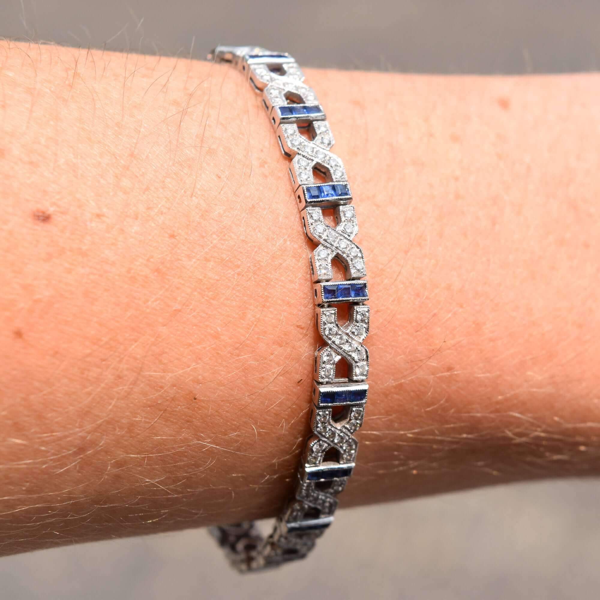 18K White Gold Diamond Sapphire Infinity Link Bracelet