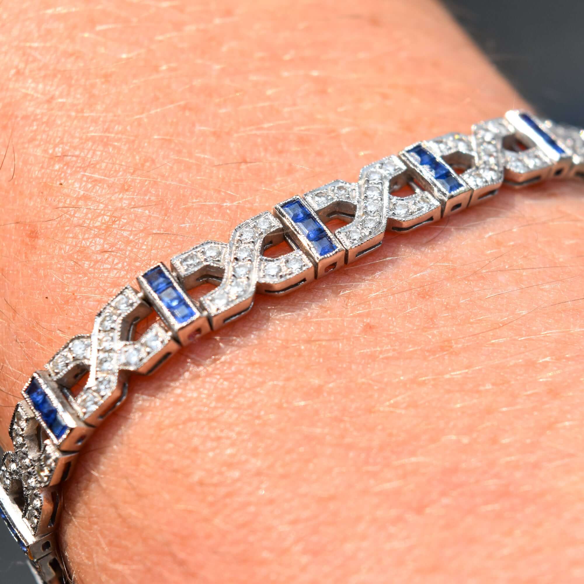 18K White Gold Diamond Sapphire Infinity Link Bracelet