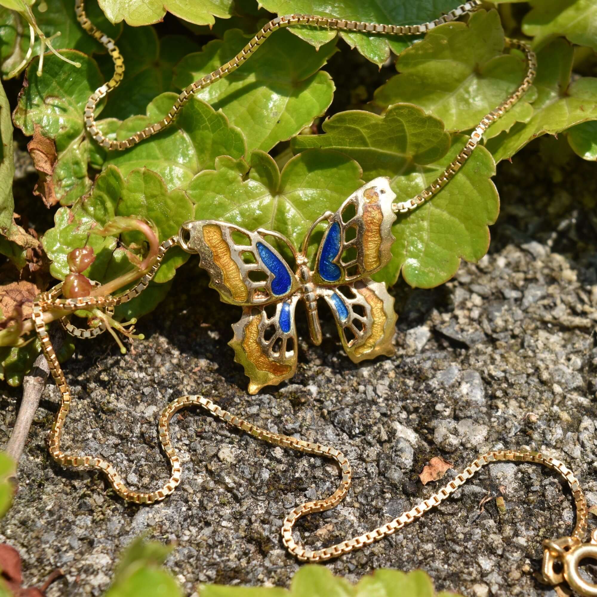 Italian 18K Enamel Butterfly Pendant Necklace, Elegant Yellow Gold Necklace, Estate Jewelry, 15 1/2" L