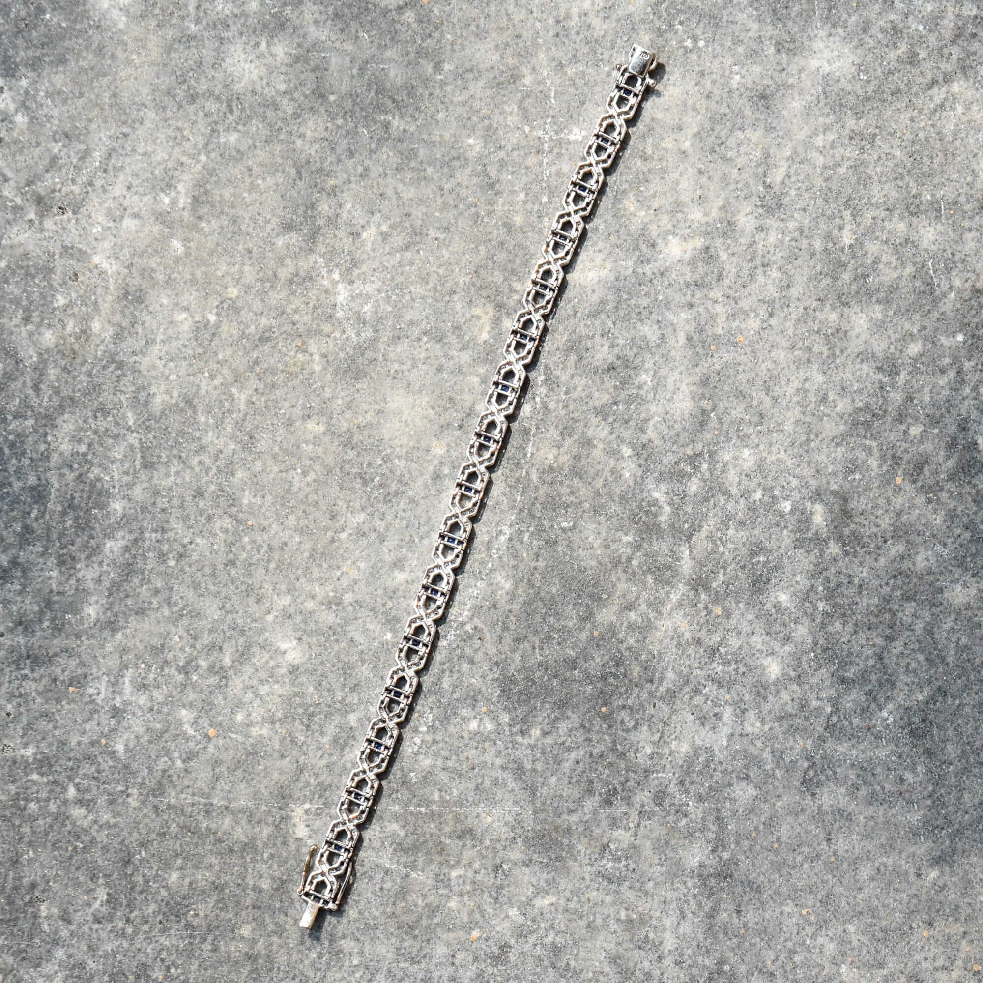 18K White Gold Diamond Sapphire Infinity Link Bracelet