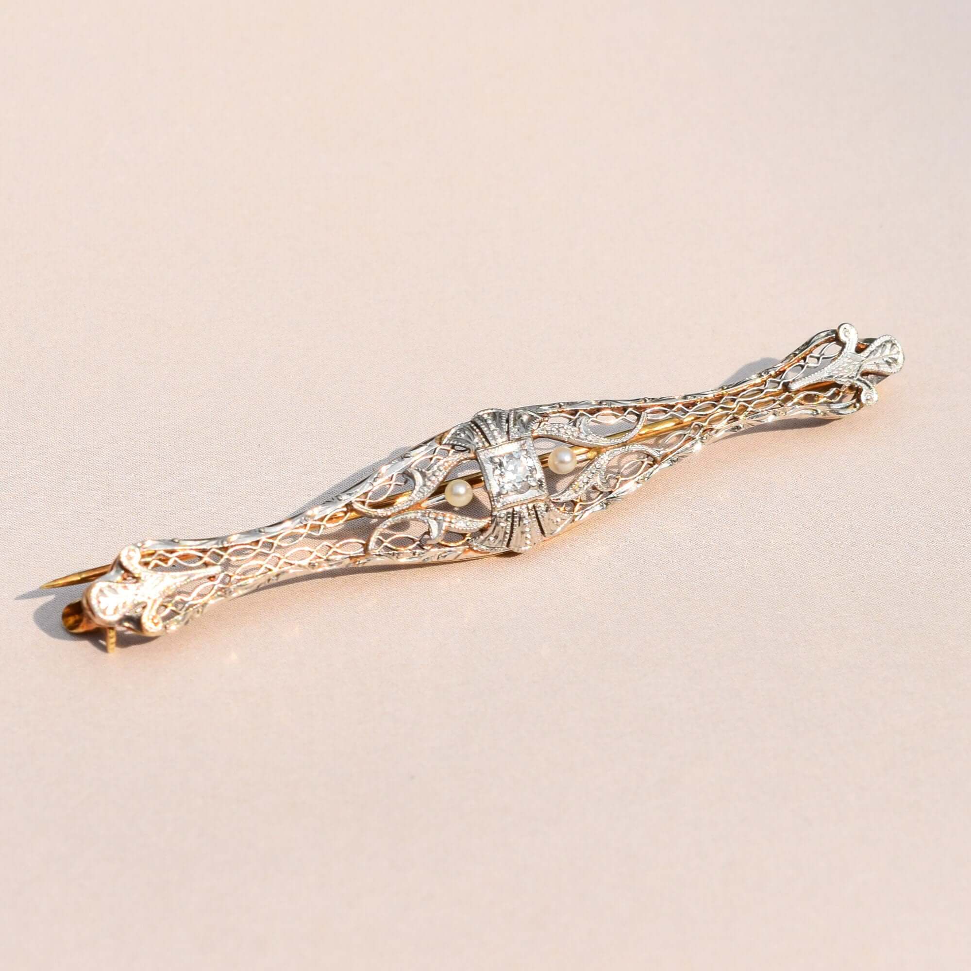 Edwardian 14K Platinum Filigree Diamond Seed Pearl Bar Pin, OEC Diamond, Estate Jewelry, 61mm