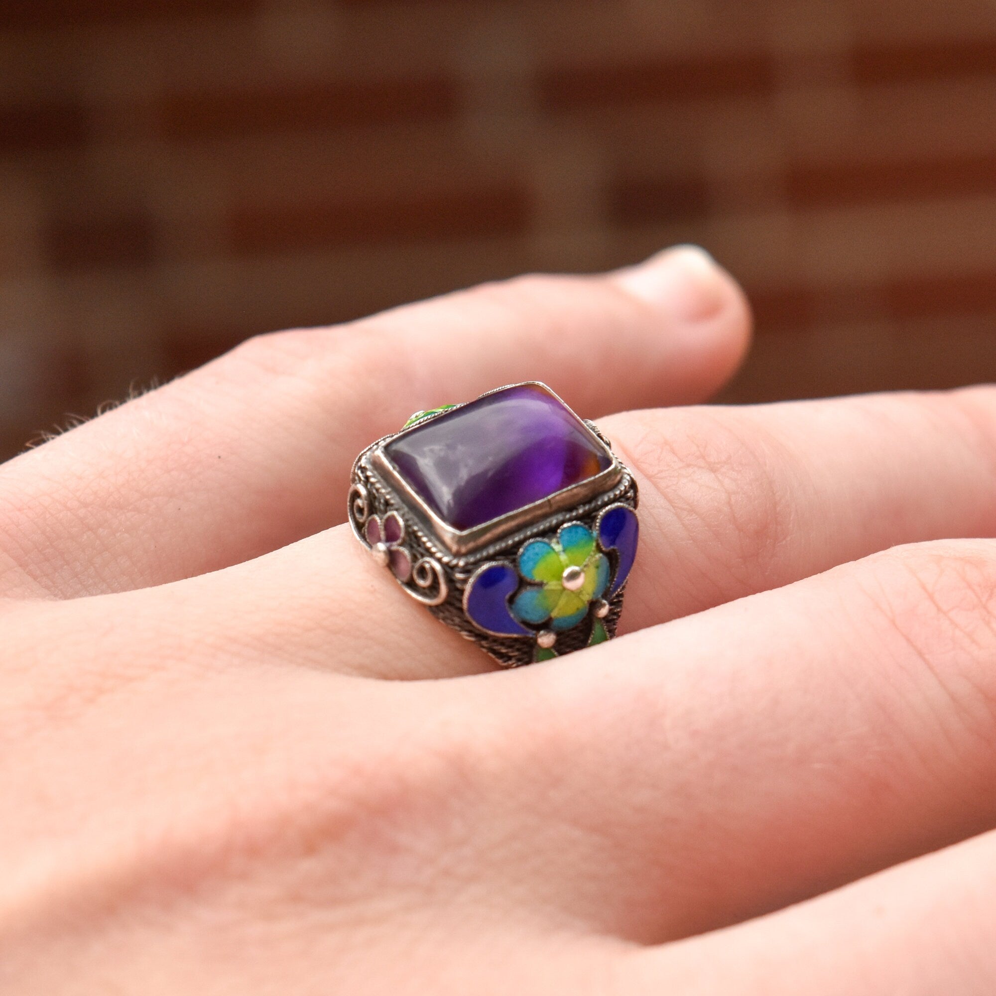 Chinese Silver Filigree Enamel Amethyst Ring, Beautiful Floral Motifs, Estate Jewelry, Size 7-10 US