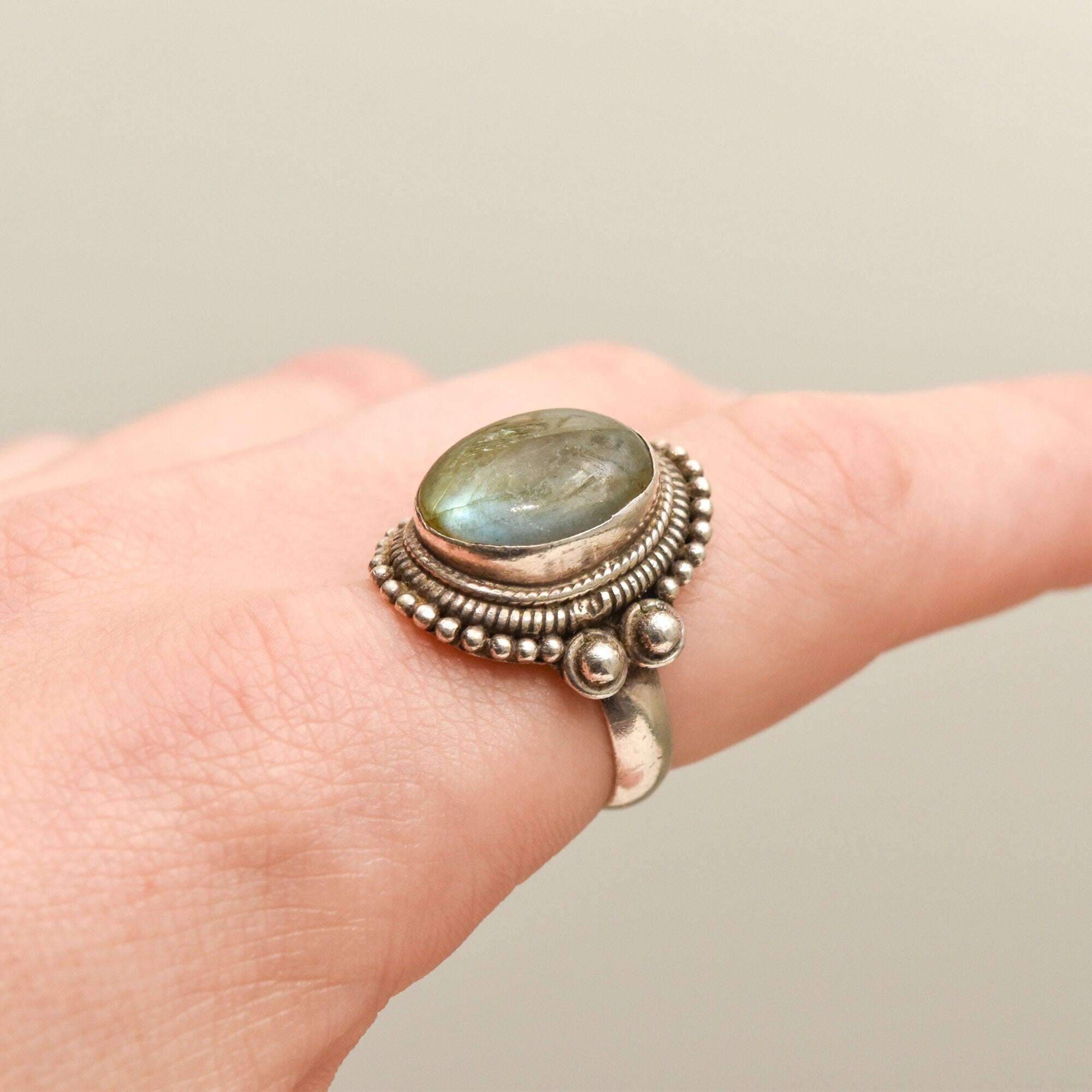 Bohemian Sterling Silver Labradorite Ring, Shield Ring With Iridescent Gemstone, Size 9 US