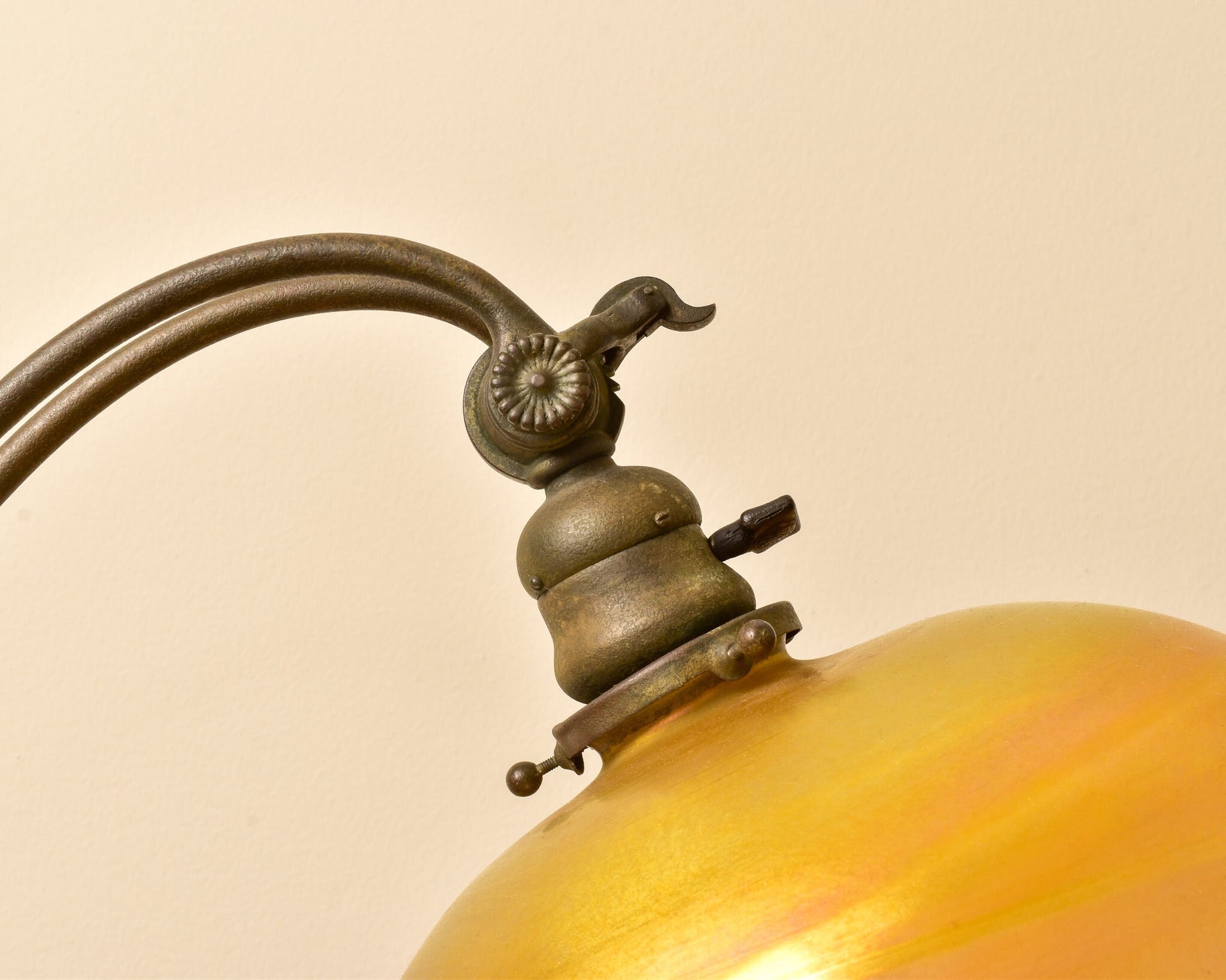 Antique L.C.T. TIFFANY STUDIOS New York Favrile Counterbalance Floor Lamp, Working Condition,