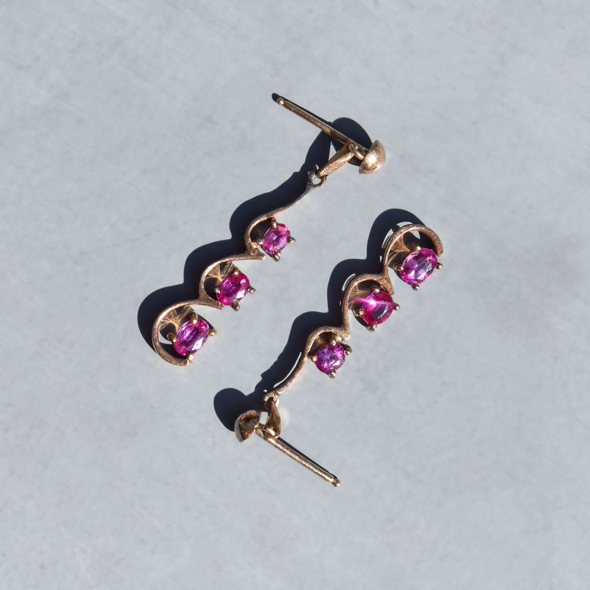 Elegant 14K Pink Tourmaline Pierced Dangle Earrings, Scalloped 3-Stone Earrings, Estate Jewelry, 30mm