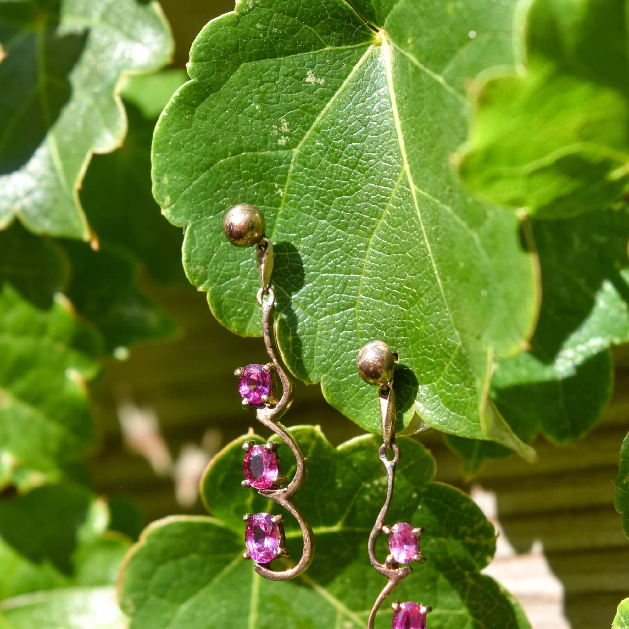 Elegant 14K Pink Tourmaline Pierced Dangle Earrings, Scalloped 3-Stone Earrings, Estate Jewelry, 30mm