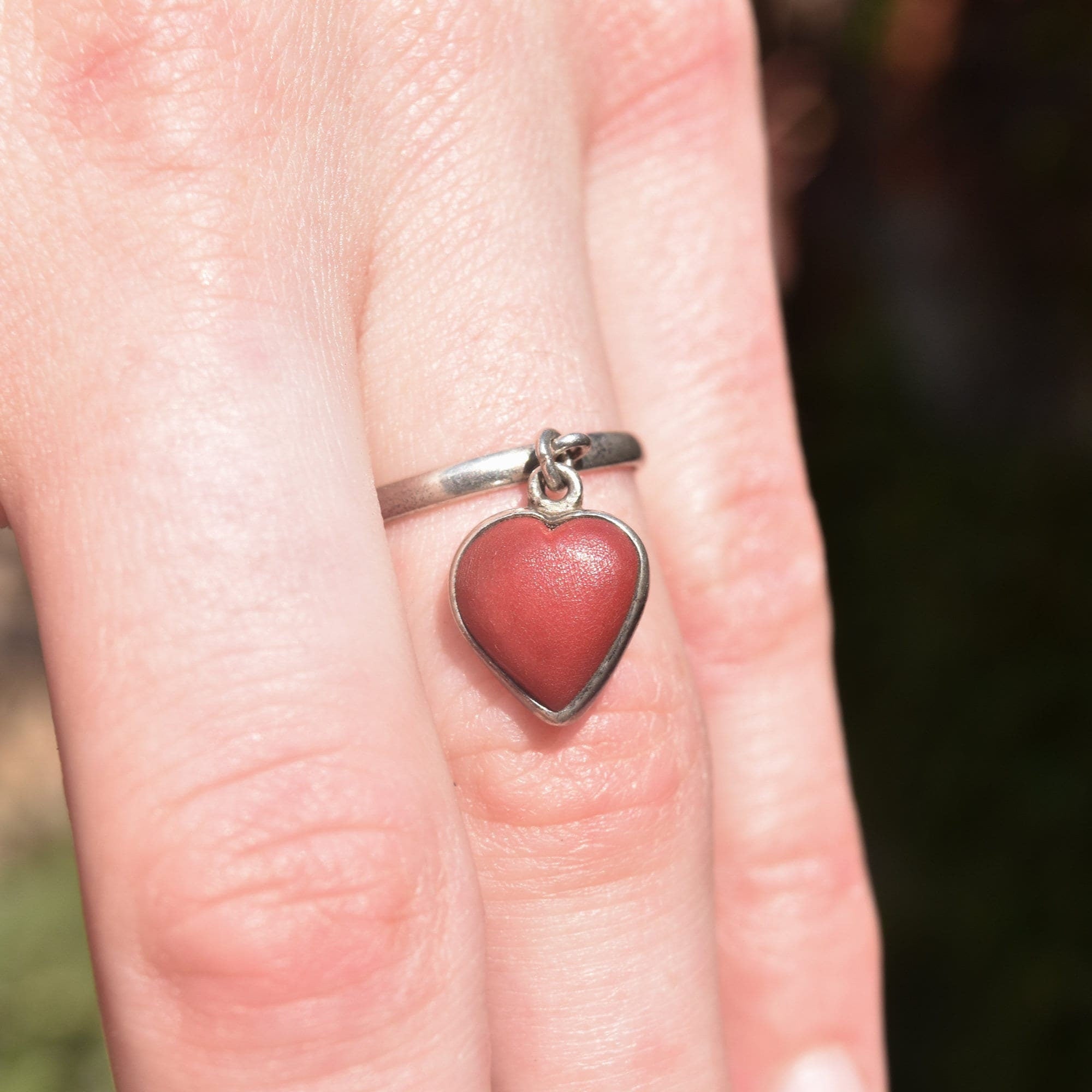 TAXCO Red Jasper Heart Dangle Ring In Sterling Silver, Stacking Ring, Mexican 925 Silver, Size 7 US