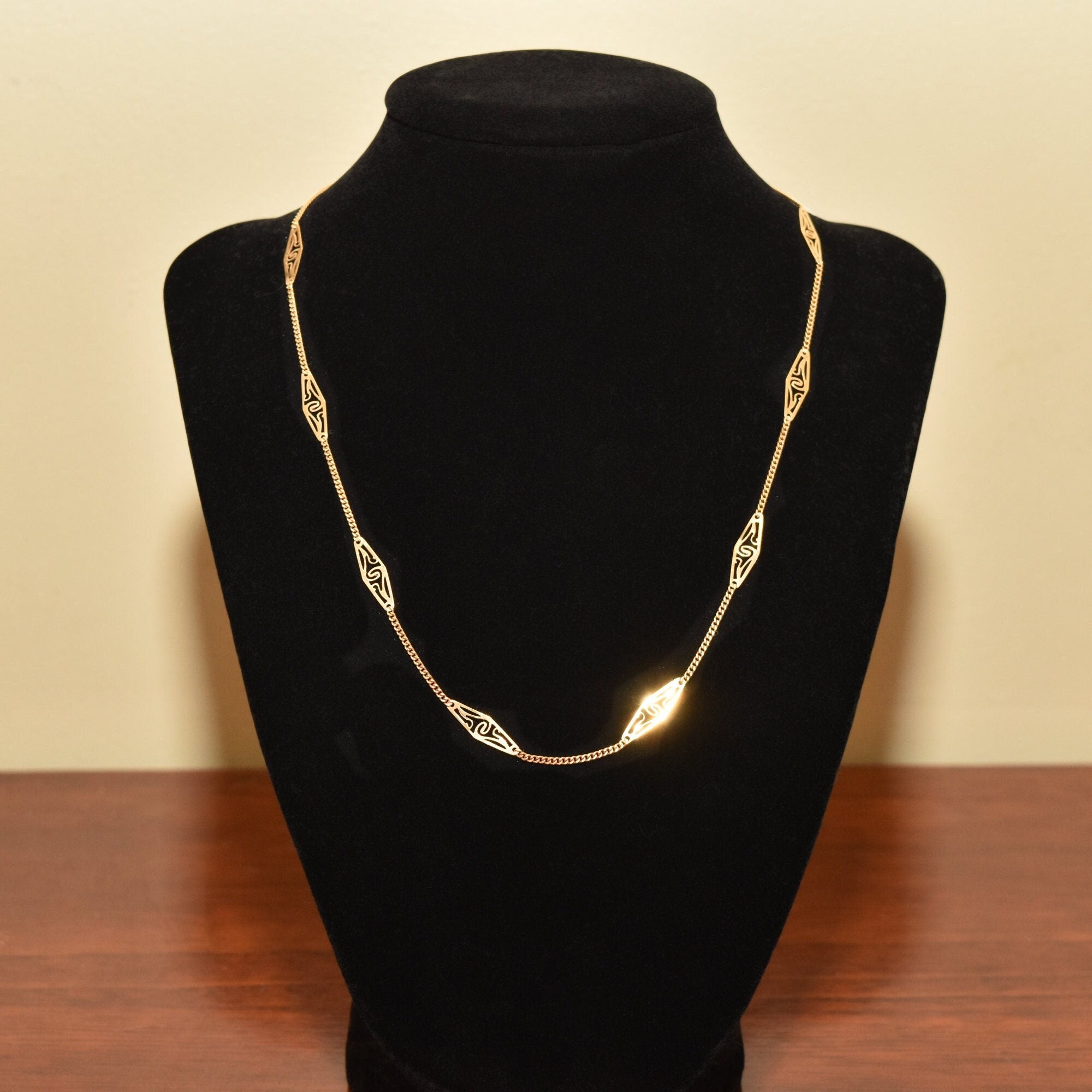 Italian 18K Filigree Link Chain, Ladies Yellow Gold Chain, Elegant Necklace, Estate Jewelry, 17.5"