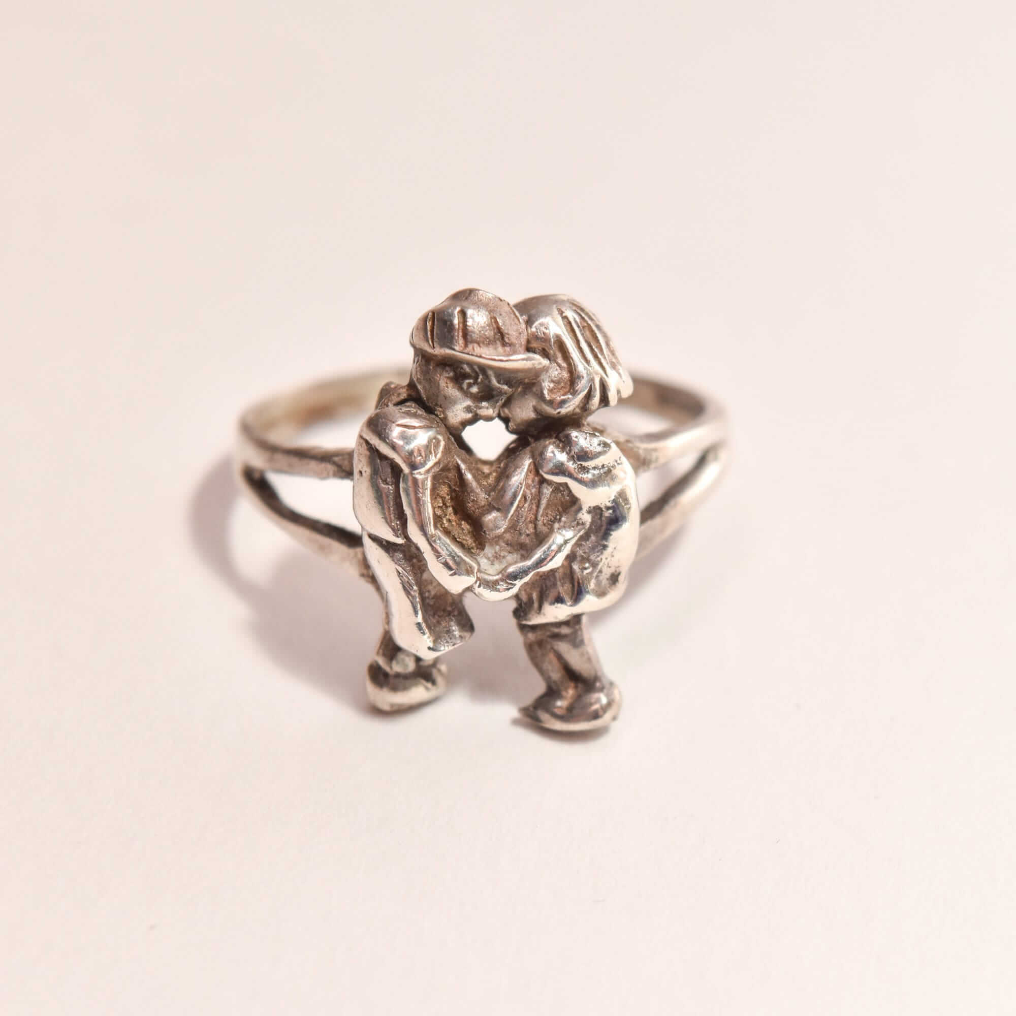 Cute Sterling Silver Lovers Ring With Movable Figures, Boy Girl Couple, Valentines Day Gift, 7 1/4 US