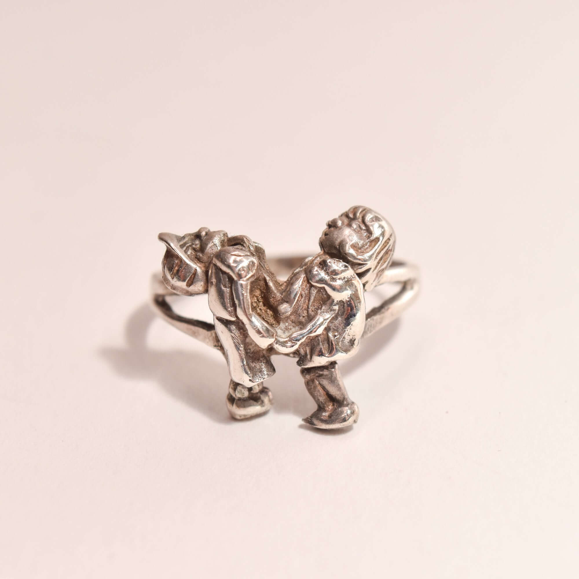 Cute Sterling Silver Lovers Ring With Movable Figures, Boy Girl Couple, Valentines Day Gift, 7 1/4 US