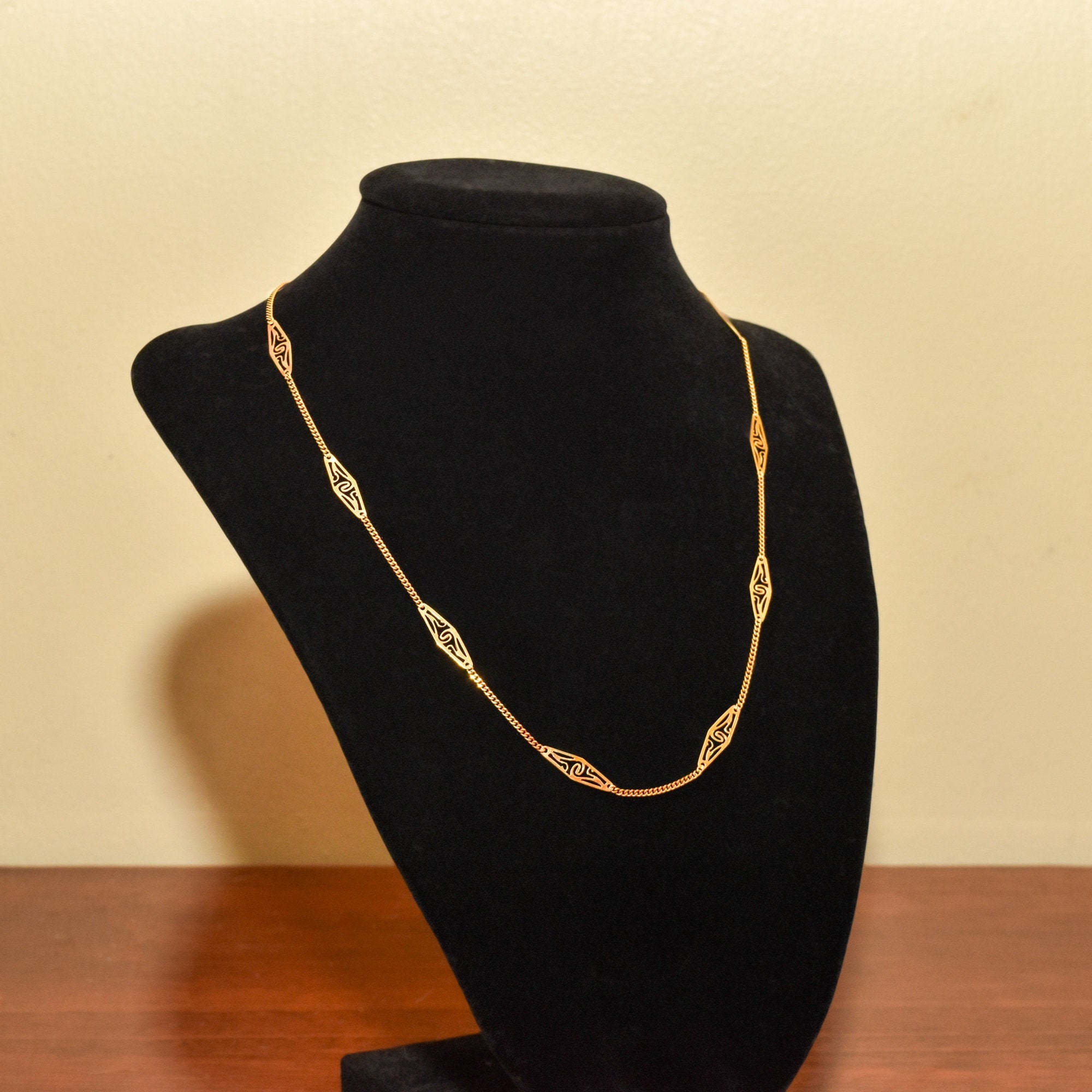 Italian 18K Filigree Link Chain, Ladies Yellow Gold Chain, Elegant Necklace, Estate Jewelry, 17.5"