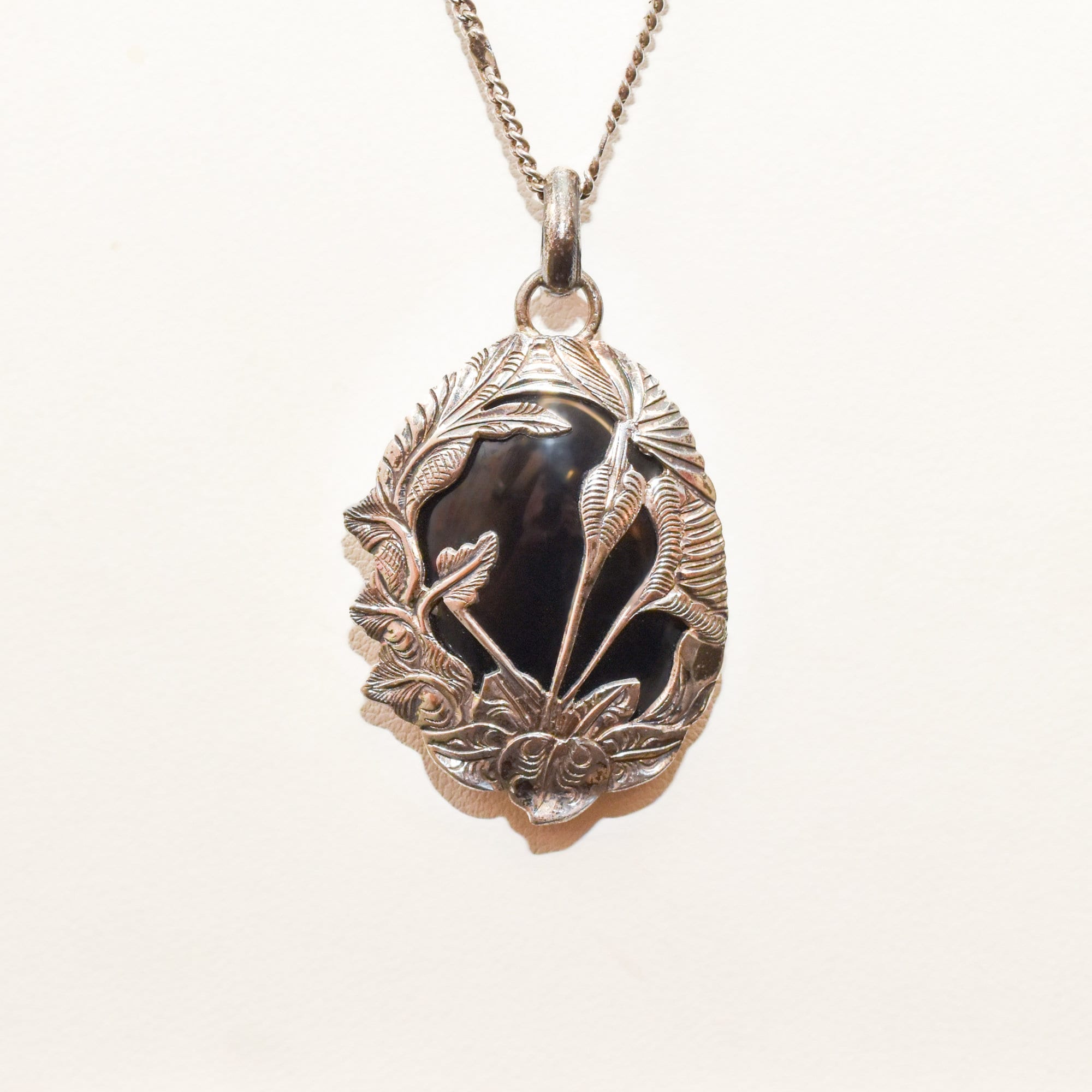 Sterling Silver Black Onyx Pendant Necklace, Beautiful Leaf Motifs, Valentines Day Gift, 30.75" L