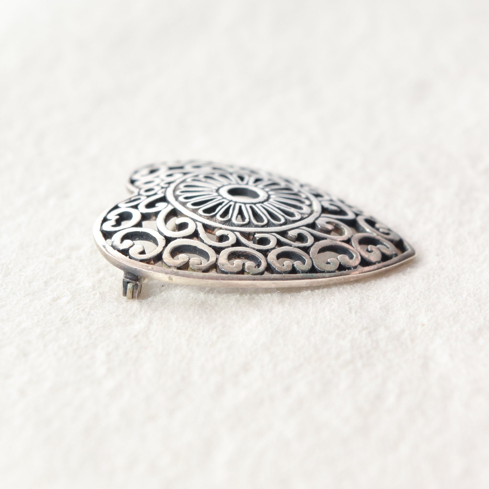 Ornate Sterling Silver Filigree Heart Brooch